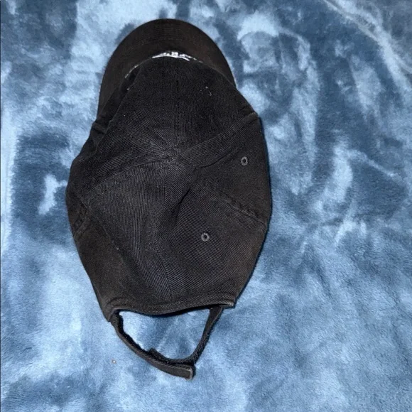 Balenciaga hotel and resorts hat - Picture 3 of 6